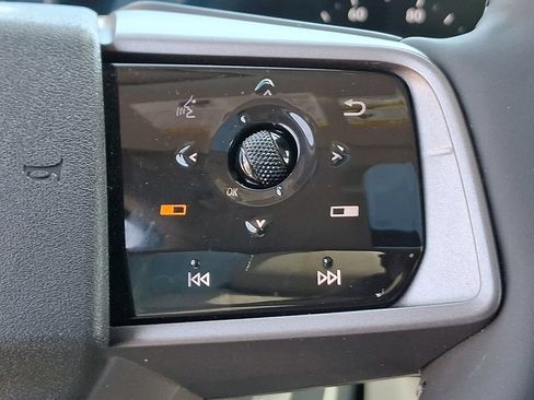 Certified 2025 Nissan Murano SL AWD/4WD image 22