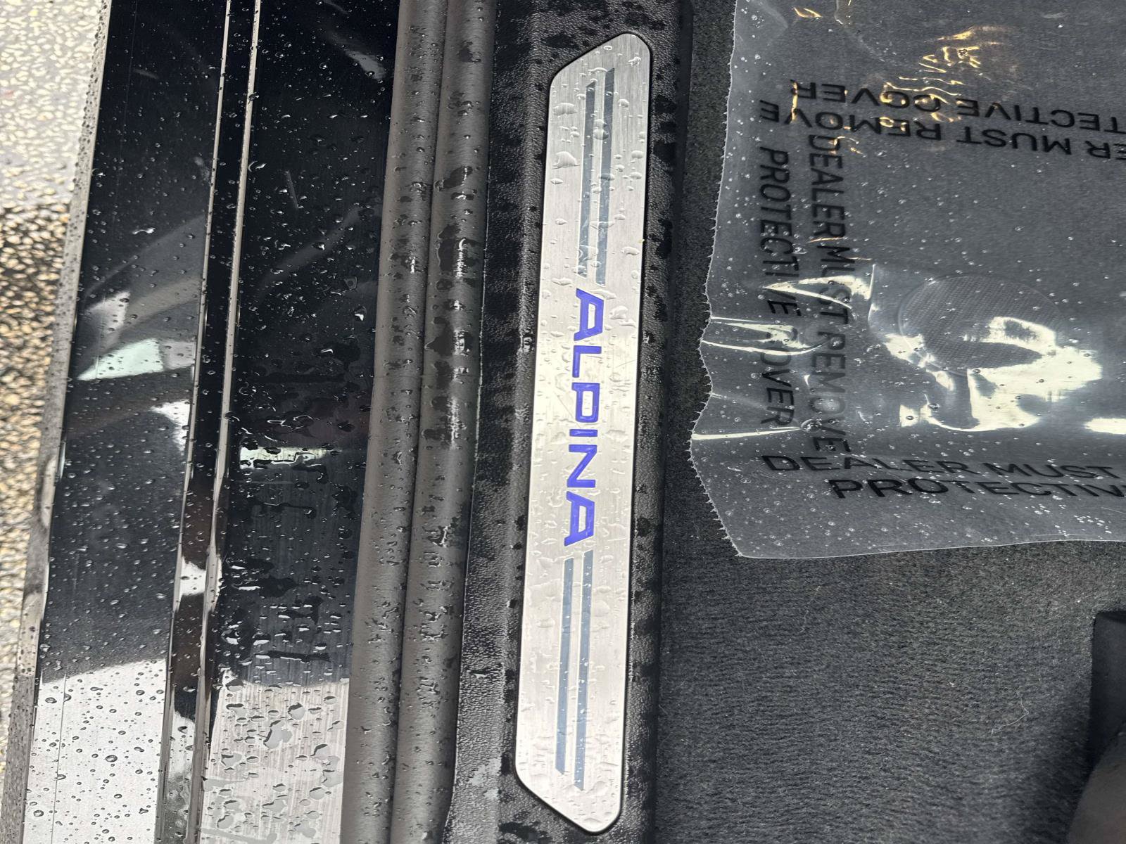Certified 2025 BMW ALPINA XB7 AWD/4WD image 38