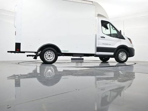 Certified 2024 Ford Transit 350 RWD image 32