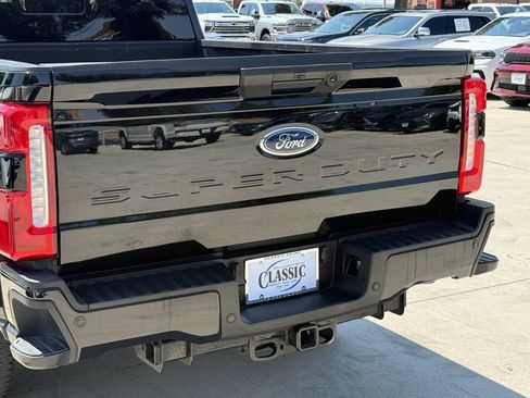 Used 2025 Ford F250 XL w/ STX Appearance Package AWD/4WD image 6