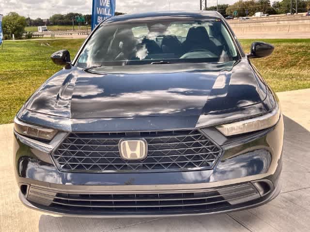 Used 2024 Honda Accord Sport image 7