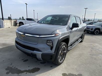 New 2025 Chevrolet Silverado EV LT w/ LT Premium Package