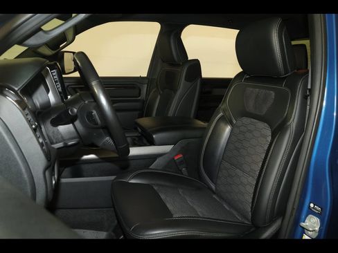 Certified 2024 RAM 1500 Big Horn AWD/4WD image 25