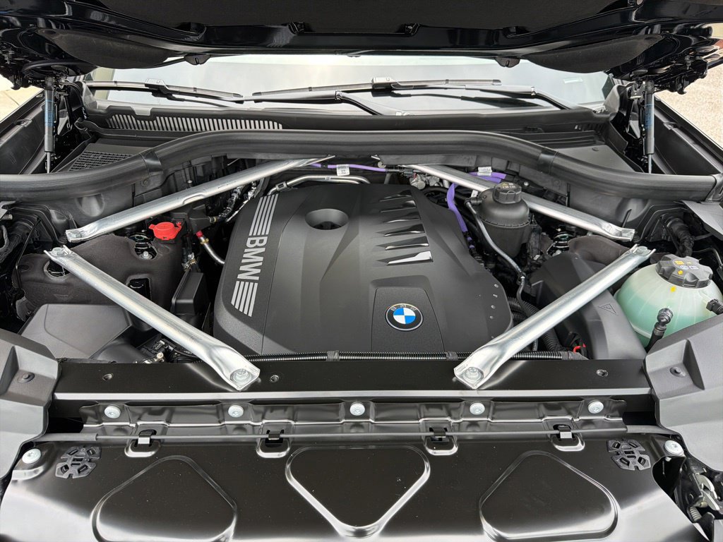 New 2027 BMW X7 xDrive40i AWD/4WD image 13