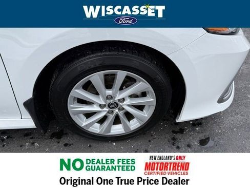 Used 2023 Toyota Camry LE w/ Convenience Package FWD image 30