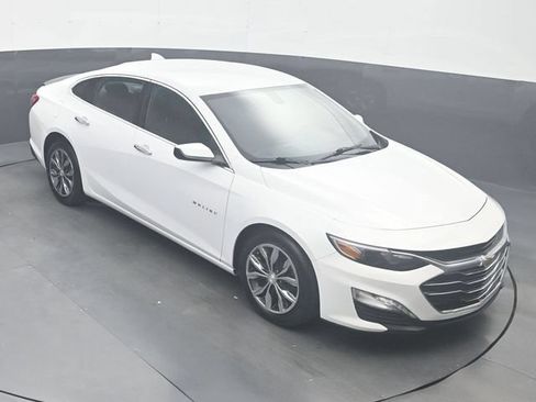 Used 2020 Chevrolet Malibu LT FWD image 19