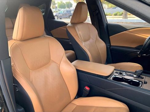 Used 2023 Lexus RX 350 FWD image 9