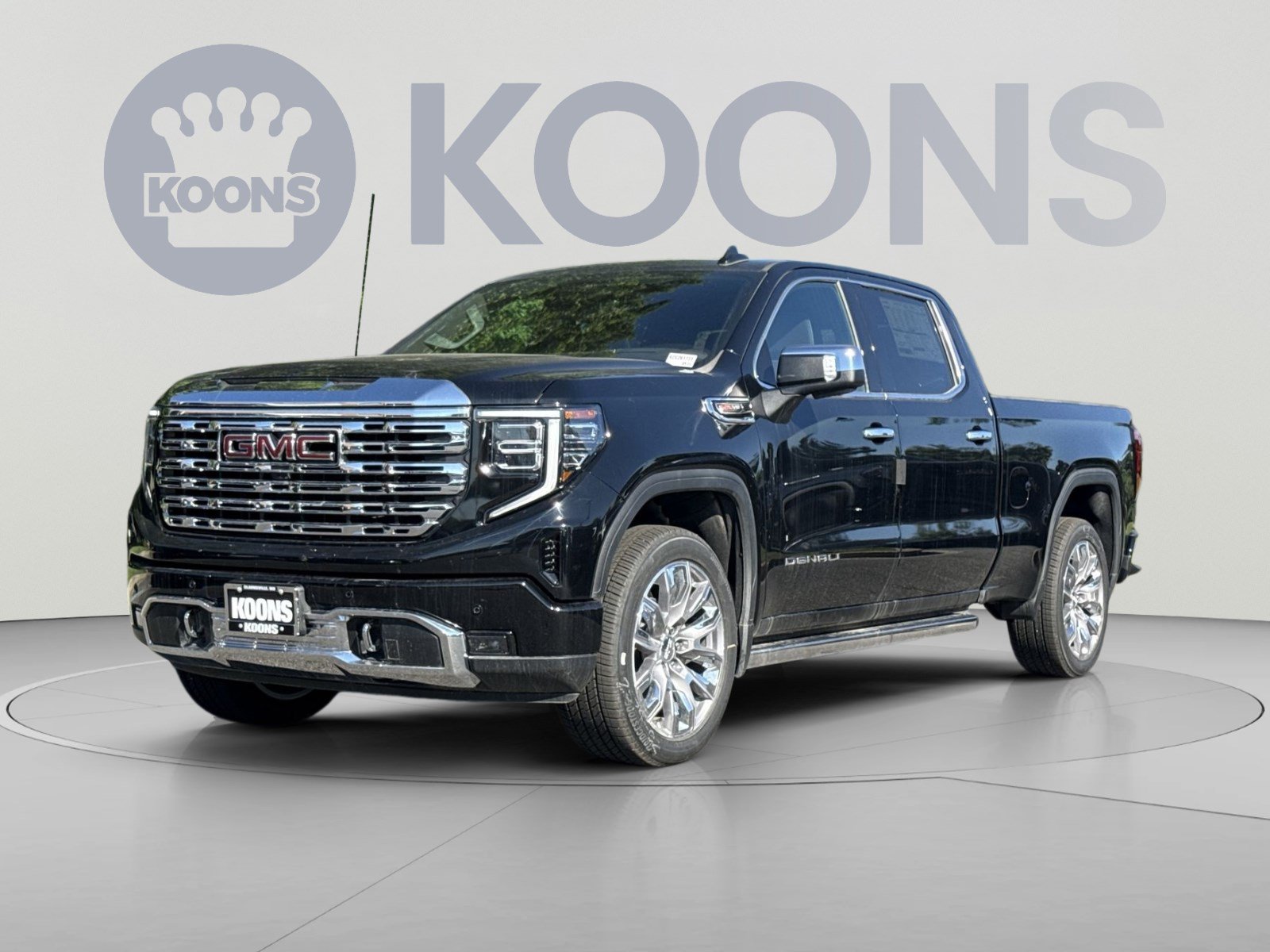 New 2026 GMC Sierra 1500 Denali w/ Denali Reserve Package AWD/4WD image 1