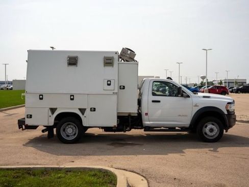 Used 2020 RAM 5500 Tradesman w/ Safety Group AWD/4WD image 8