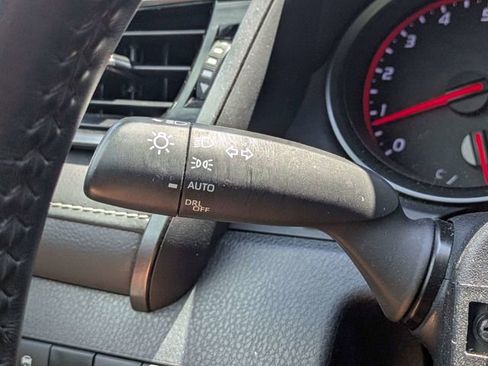 Used 2024 Toyota Camry XSE FWD image 24