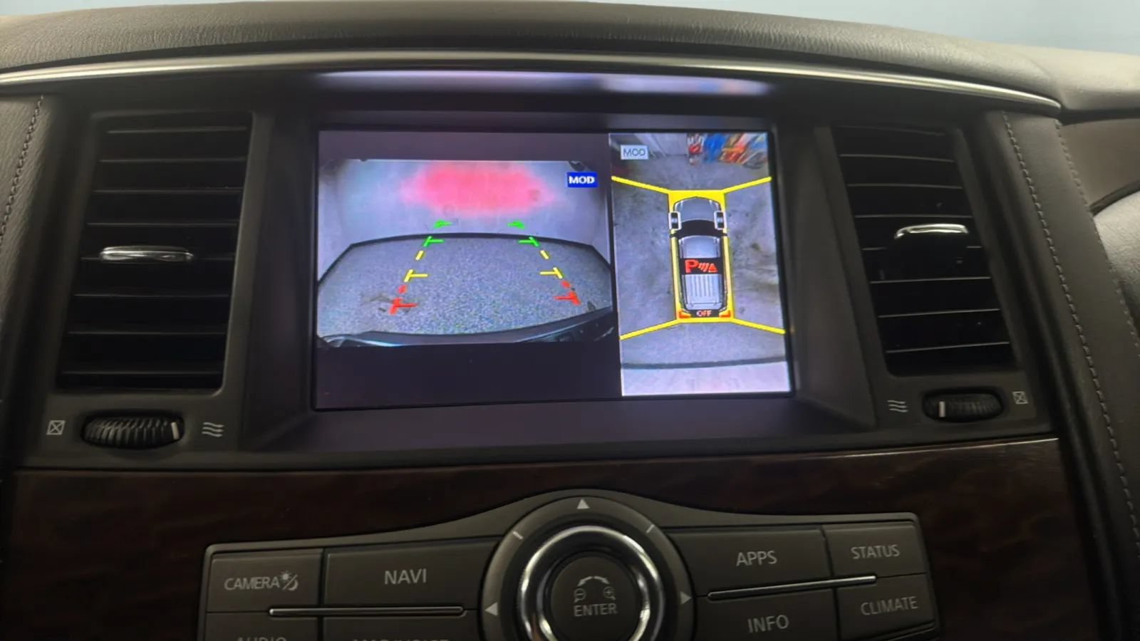 Used 2018 Nissan Armada Platinum RWD image 14