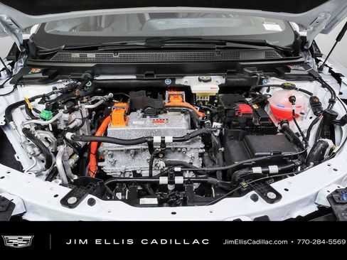 Certified 2025 Cadillac Optiq Luxury 1 AWD/4WD image 34