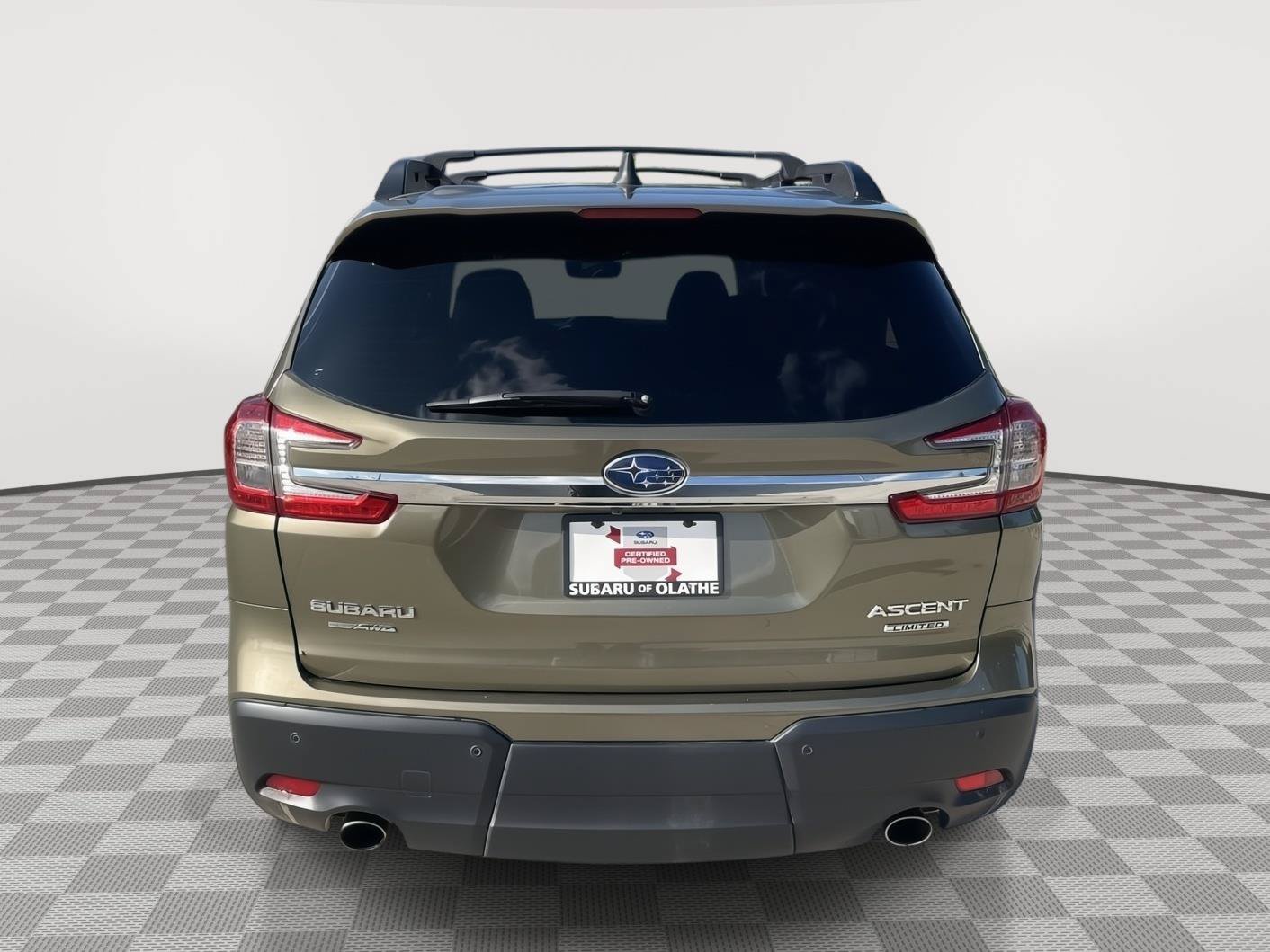 Used 2023 Subaru Ascent Limited w/ Technology Package AWD/4WD image 14