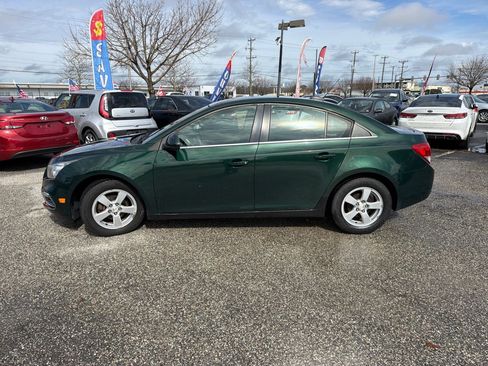 Used 2015 Chevrolet Cruze LT image 3