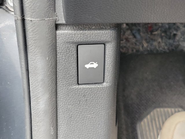 Certified 2024 Honda Accord EX image 28
