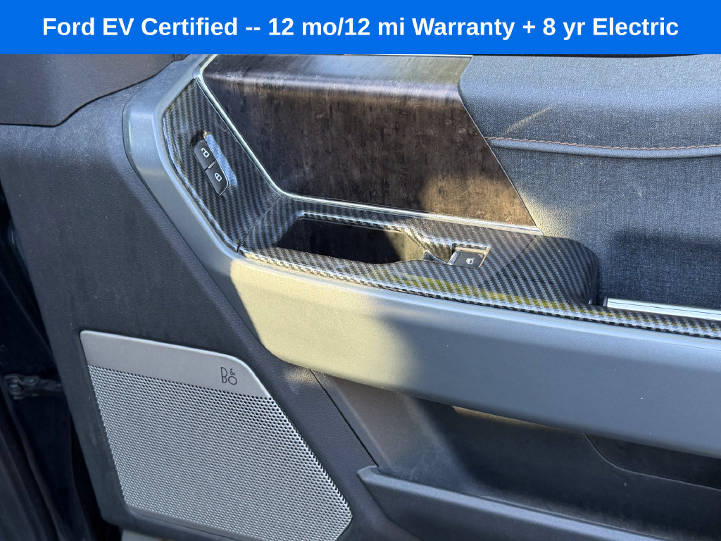 Used 2023 Ford F150 Lightning Lariat w/ Max Trailer Tow Package AWD/4WD image 9