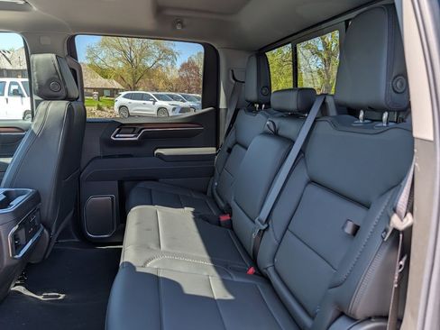 New 2026 GMC Sierra 1500 Denali w/ Denali Reserve Package AWD/4WD image 35