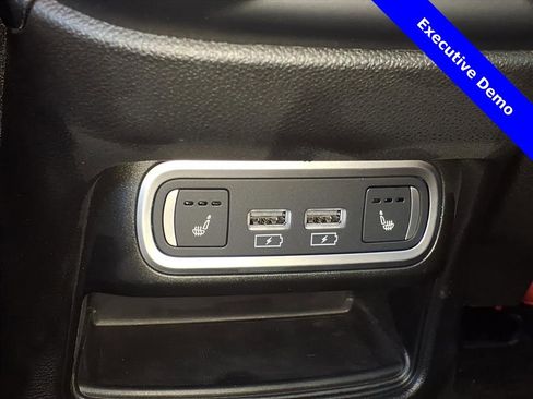 New 2025 Alfa Romeo Stelvio Sprint w/ Veloce Package image 13