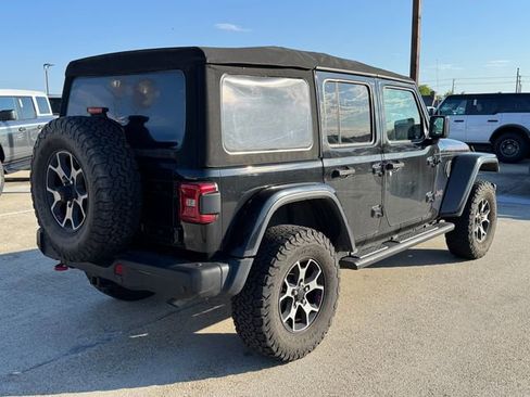 Used 2019 Jeep Wrangler Unlimited Rubicon w/ Dual Top Group AWD/4WD image 3