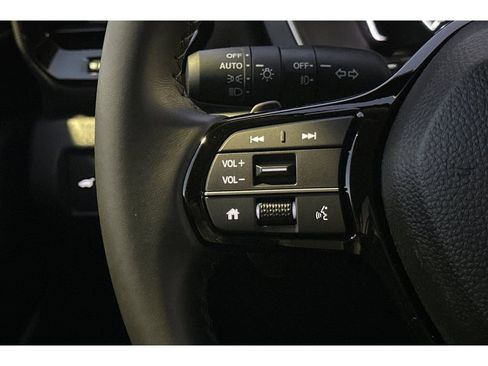 Certified 2025 Honda Pilot EX-L image 38