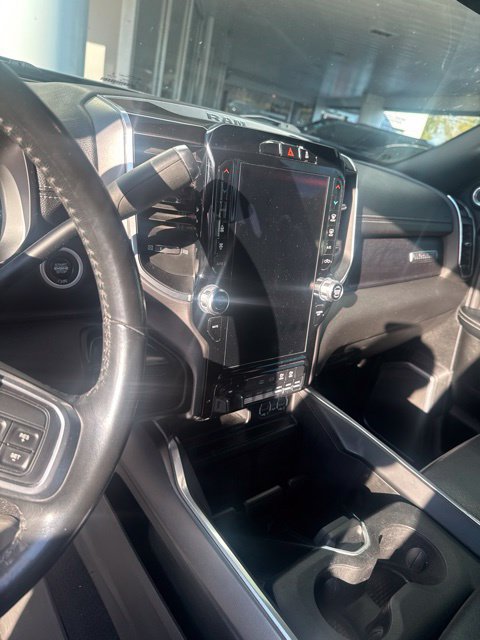 Used 2022 RAM 2500 Laramie AWD/4WD image 9