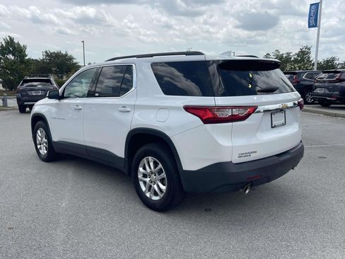 Used 2020 Chevrolet Traverse LT FWD image 4