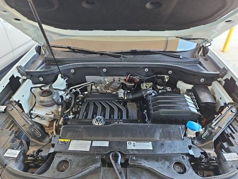 Used 2021 Volkswagen Atlas SEL FWD image 25