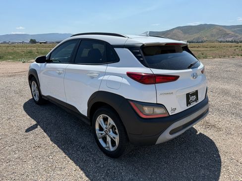 Used 2023 Hyundai Kona SEL AWD/4WD image 5