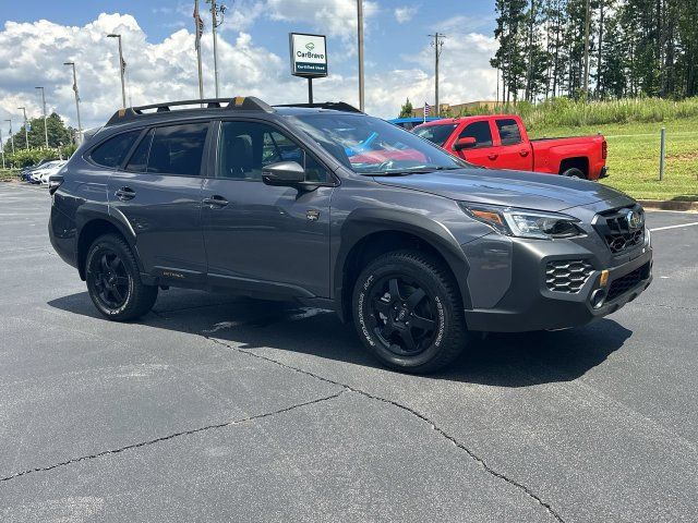 Used 2025 Subaru Outback Wilderness AWD/4WD image 2