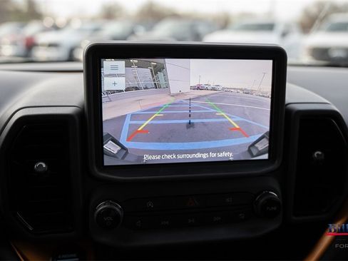 Used 2023 Ford Bronco Sport Badlands image 16