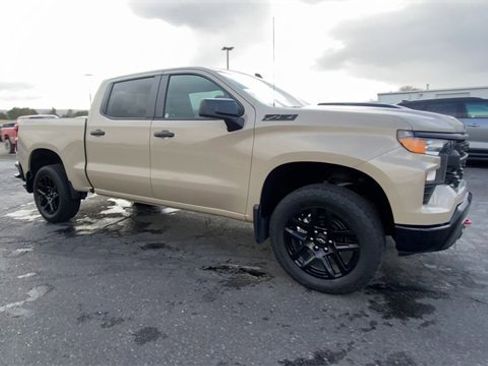 Certified 2023 Chevrolet Silverado 1500 Custom Trail Boss w/ LPO, Dark Essentials Package image 2