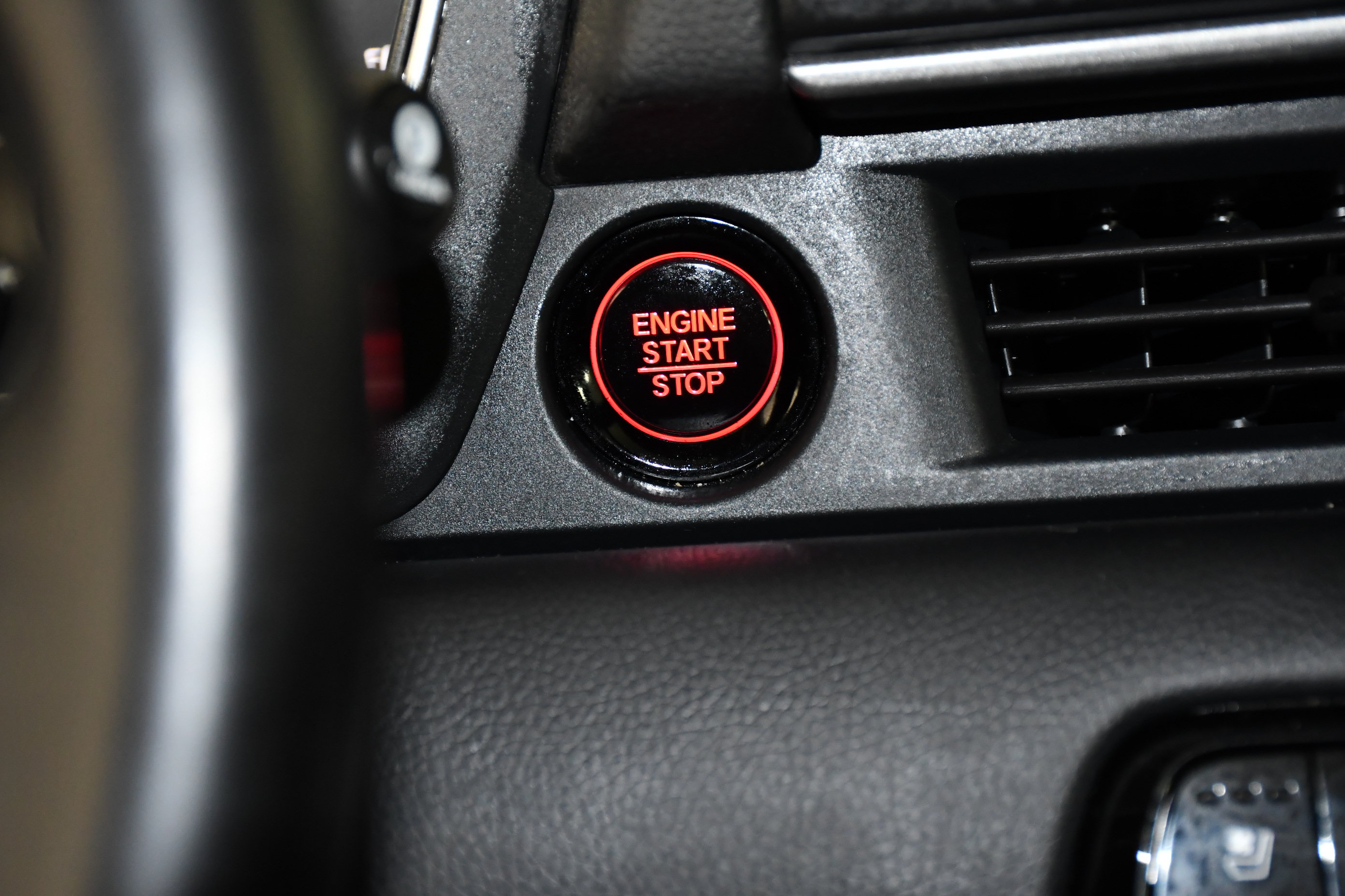 Certified 2023 Honda Pilot Elite image 26