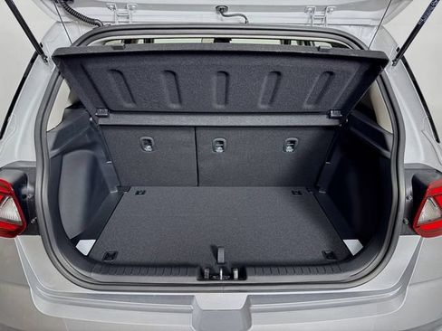 New 2026 Hyundai Venue SEL FWD image 39
