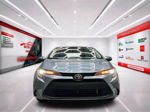 Used 2025 Toyota Corolla LE FWD image 3