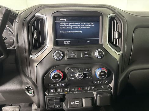 Used 2022 GMC Sierra 2500 Denali image 13