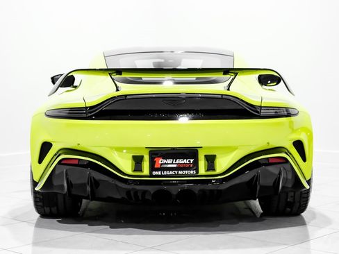 Used 2023 Aston Martin V12 Vantage image 7