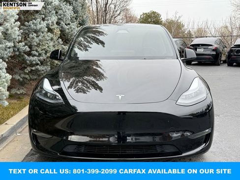Used 2024 Tesla Model Y Performance image 2