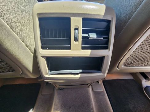 Used 2013 Mercedes-Benz GL 450 4MATIC image 19
