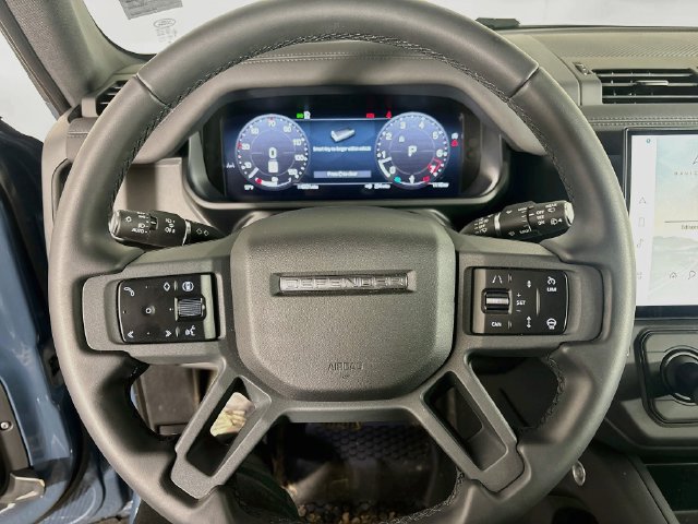 Used 2026 Land Rover Defender 110 S AWD/4WD image 12
