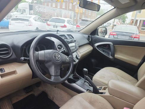 Used 2011 Toyota RAV4 4WD w/ Base L4 Extra Value Pkg image 11