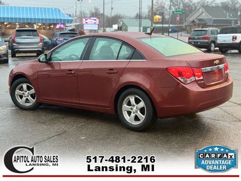 Used 2013 Chevrolet Cruze LT image 6