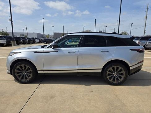 Used 2018 Land Rover Range Rover Velar R-Dynamic SE image 9