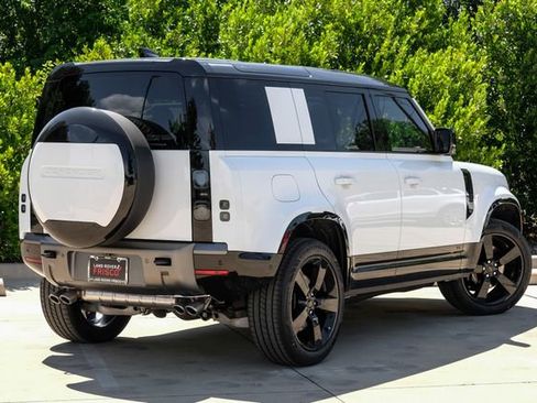 New 2026 Land Rover Defender 110 V8 AWD/4WD image 8