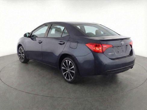Used 2019 Toyota Corolla SE image 4