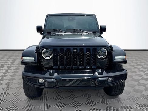 Used 2022 Jeep Wrangler Unlimited Sahara AWD/4WD image 2