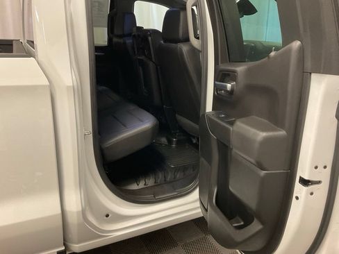 Used 2023 Chevrolet Silverado 1500 W/T w/ WT Value Package AWD/4WD image 28