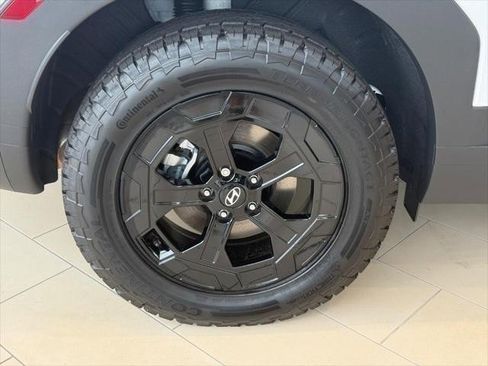 Used 2025 Hyundai Santa Fe XRT image 4