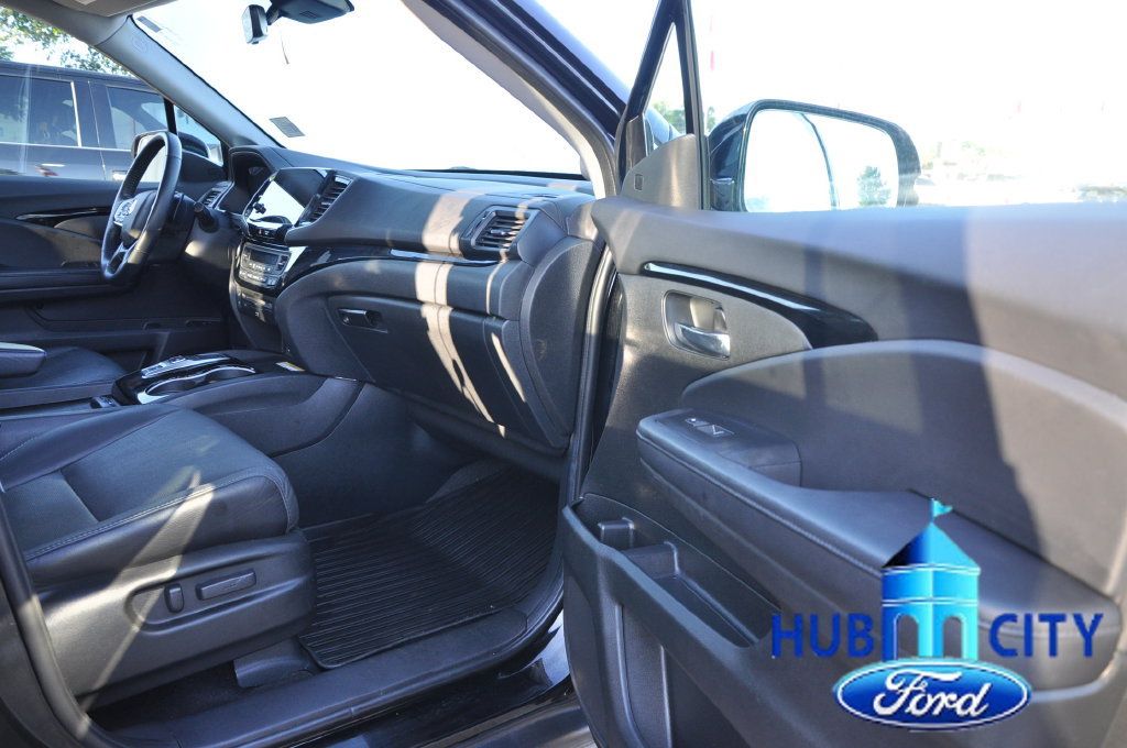 Used 2022 Honda Pilot Elite image 17