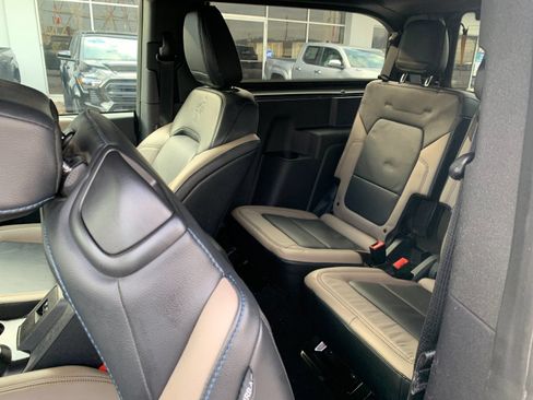 Used 2022 Ford Bronco Wildtrak AWD/4WD image 14