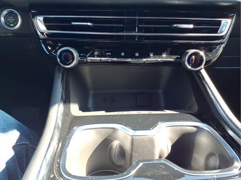 New 2026 Chevrolet Traverse LT w/ Enhanced Driving Package FWD image 22